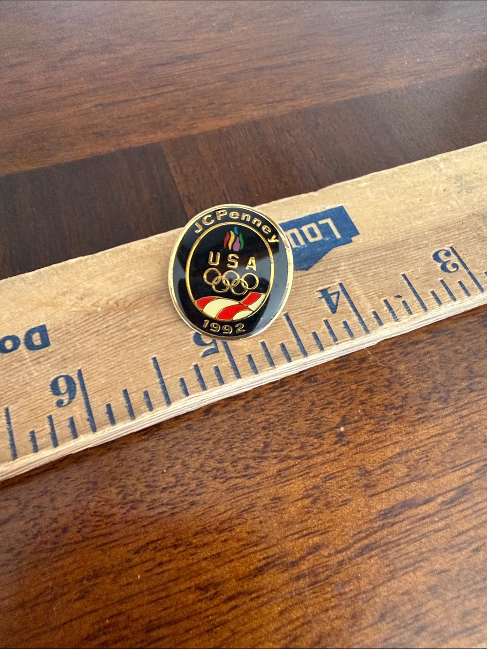 Vintage JCP 1992 Olympic Pin